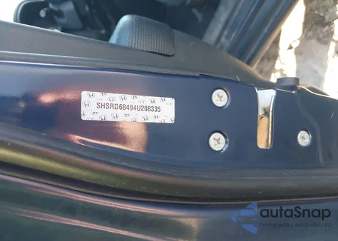 2004 Honda Cr-V Lx from USA, damaged, VIN SHSRD68494U208335